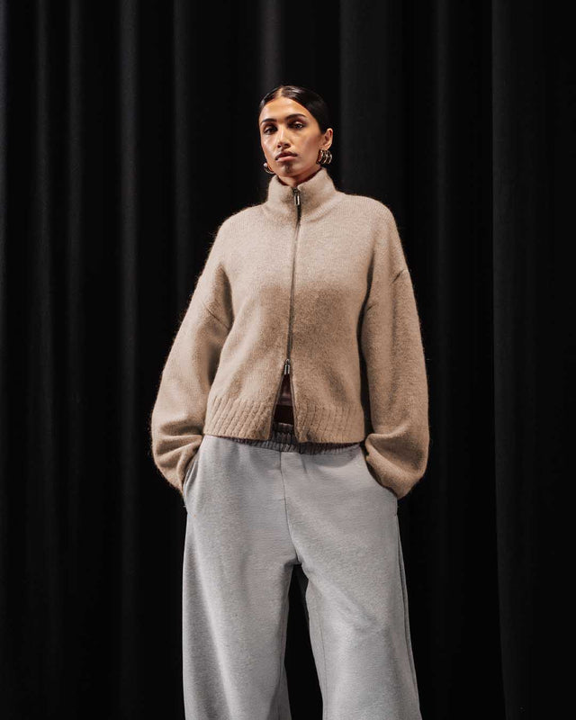 'MARE' MOHAIR ZIPPER